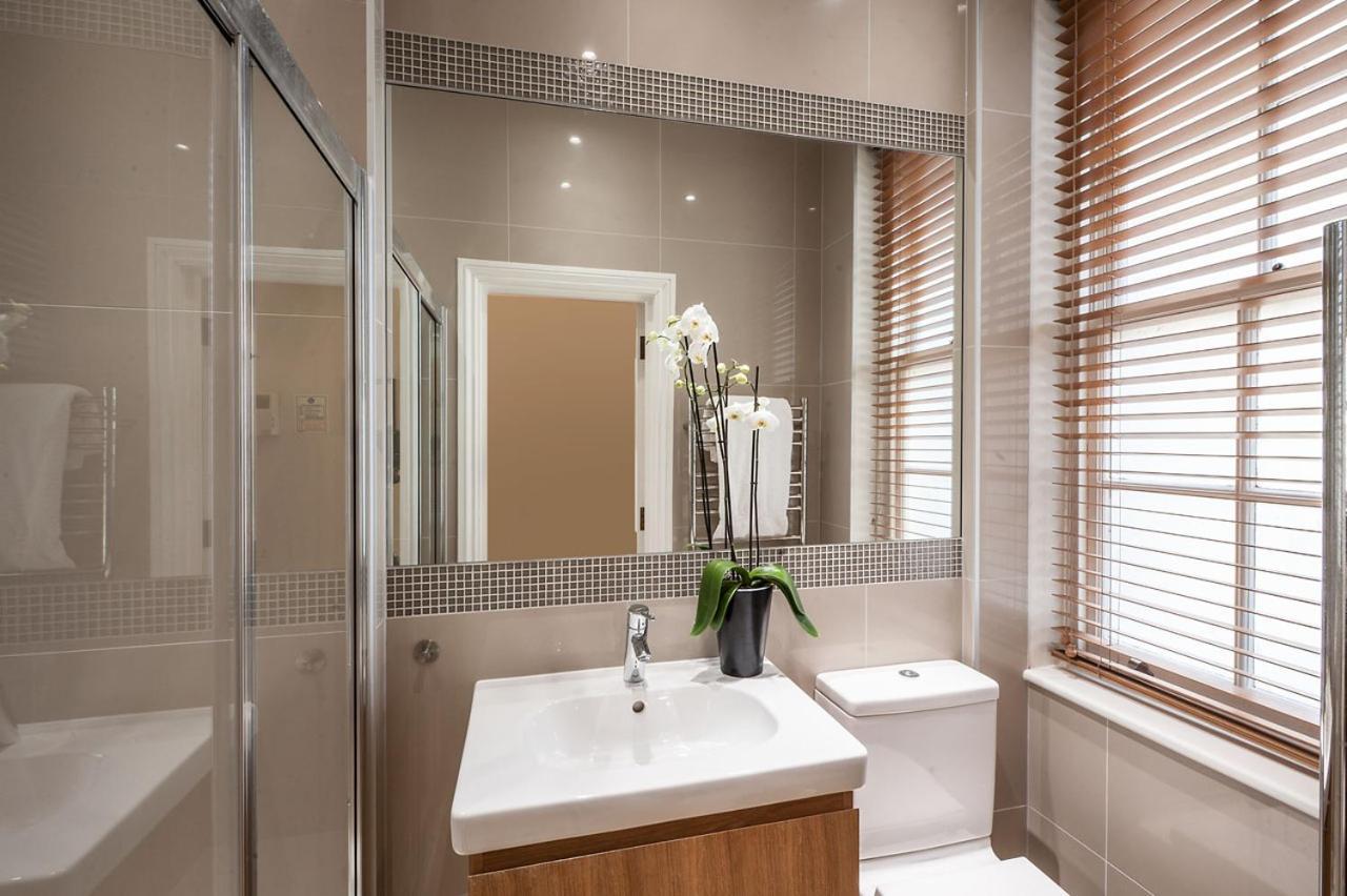 Chelsea - Draycott Place By Viridian Apartments London Ngoại thất bức ảnh